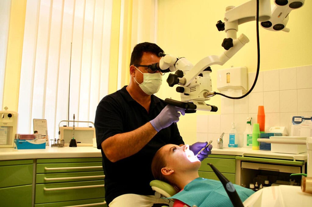 Endodontie - Schmerzlinderung entzündeter Zähne